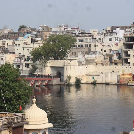 Hotel Shiv Palace Udaipur Exterior photo