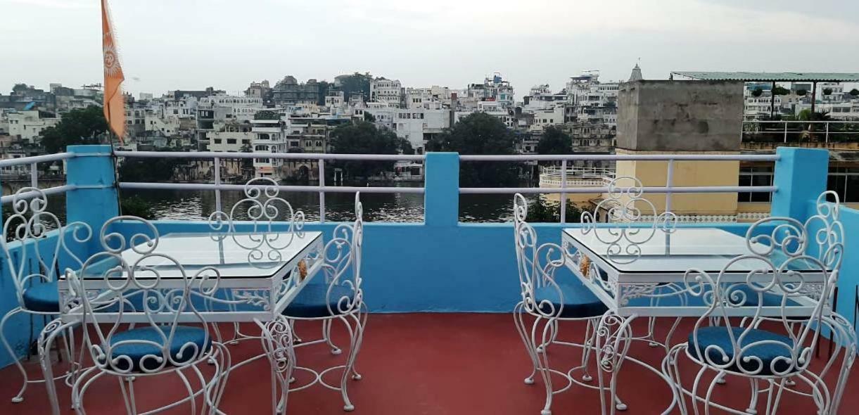 Hotel Shiv Palace Udaipur Exterior photo