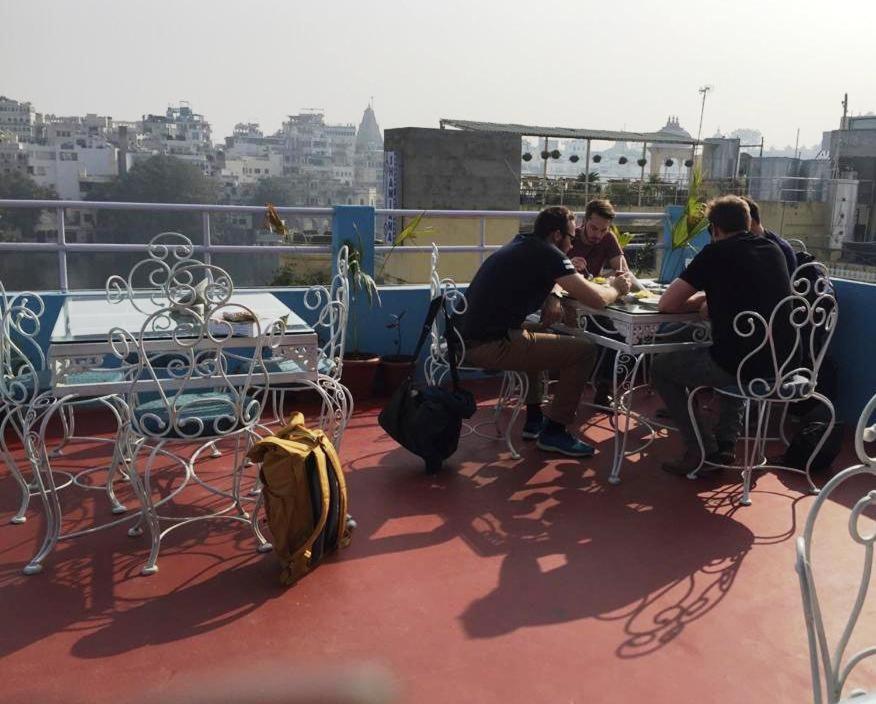 Hotel Shiv Palace Udaipur Exterior photo